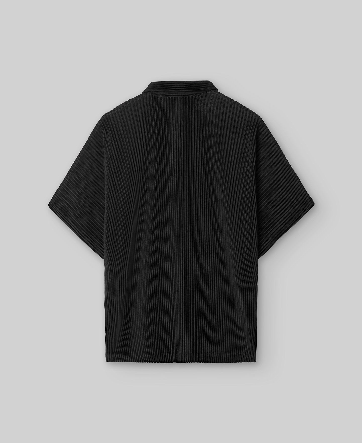 Black crinkle polo shirt man in black