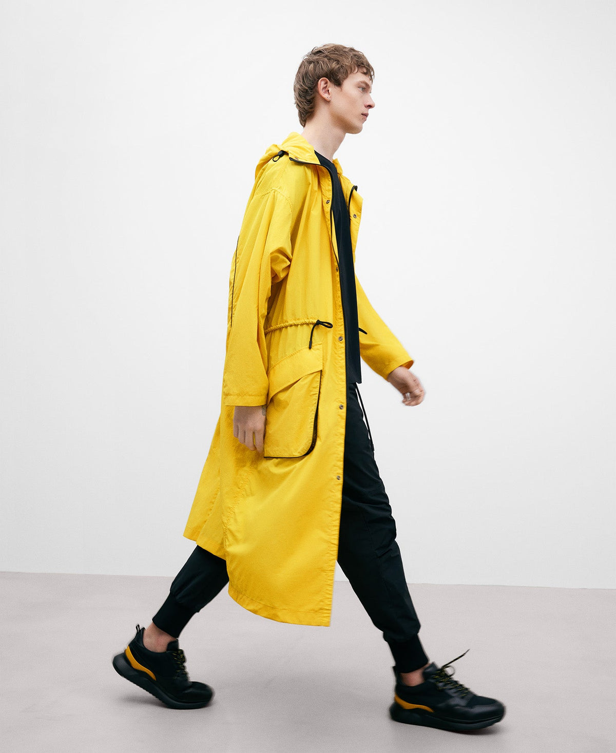 Oversize Nylon Wind Jacket