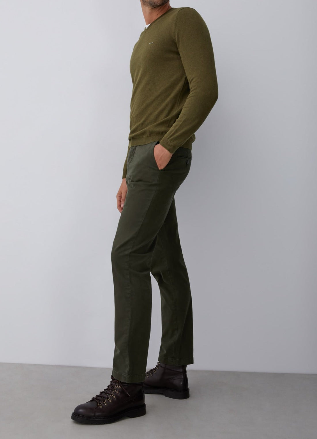 Green V-Neckline Sweater With Roll Edge Collar