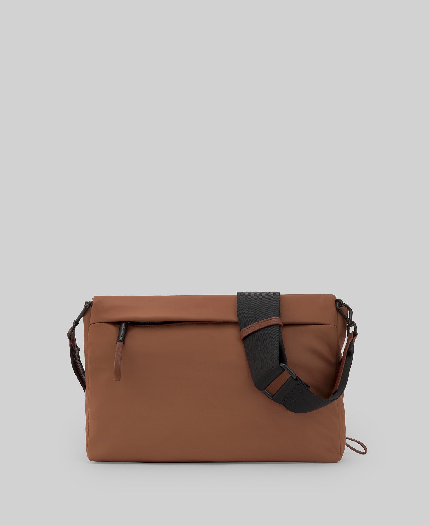 Flap medium crossbody woman in brown