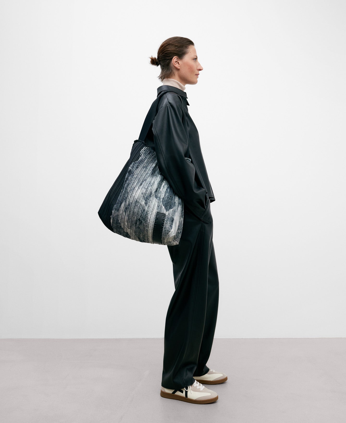 Recycled Crinkle Vertical Shopper