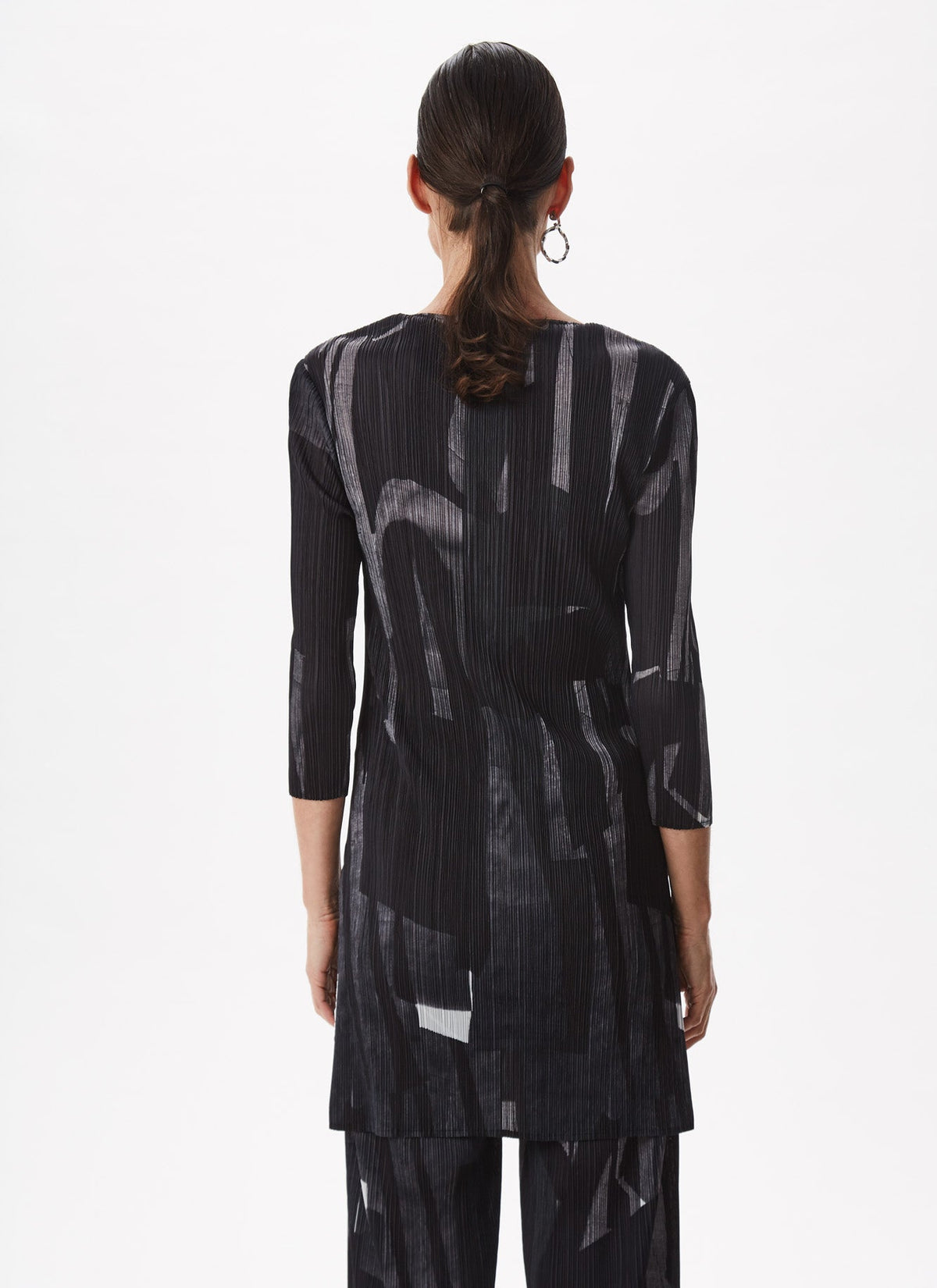Grey Print Crinkle Shirt With French Sleeve