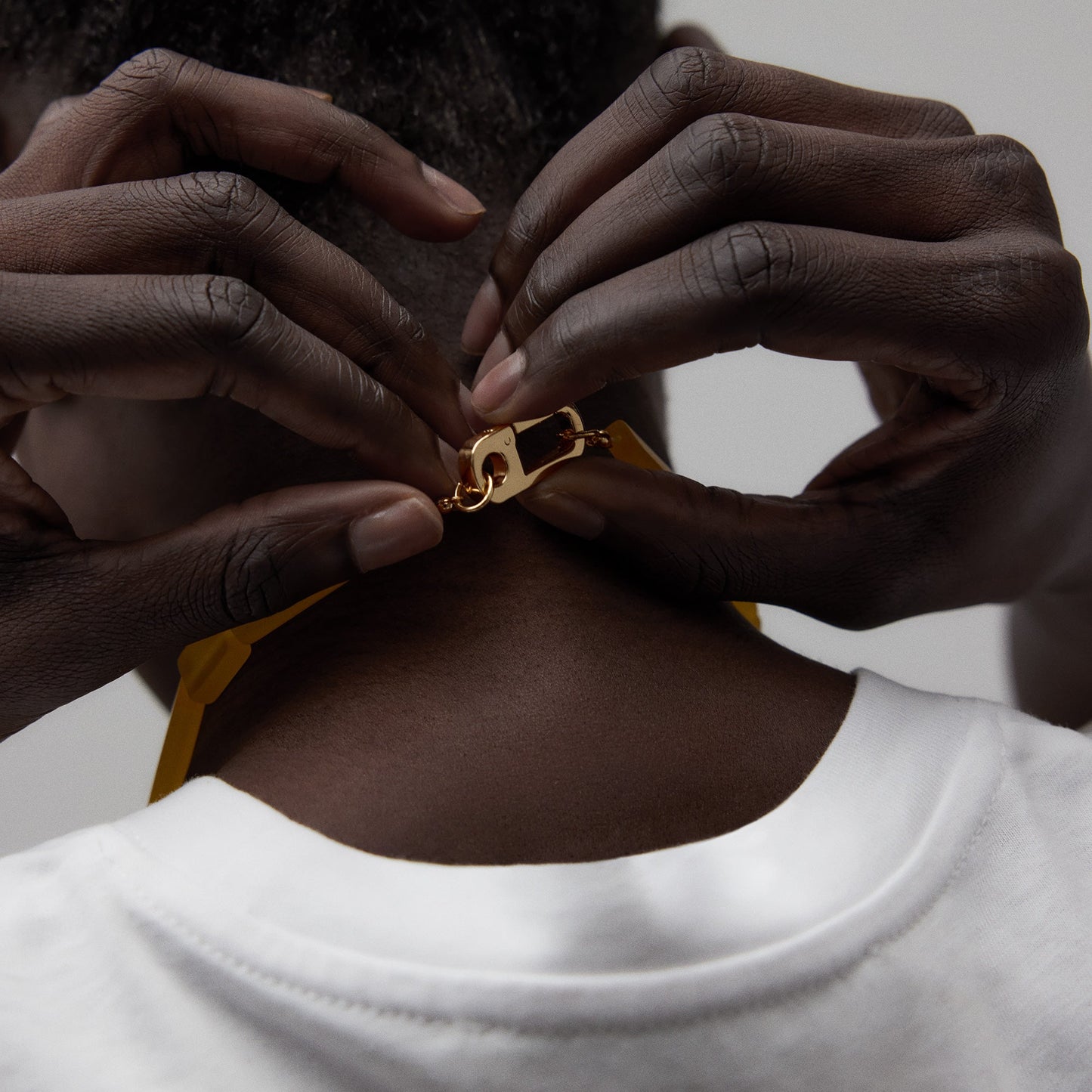 Light Yellow Irregular Resine Cubes Necklace