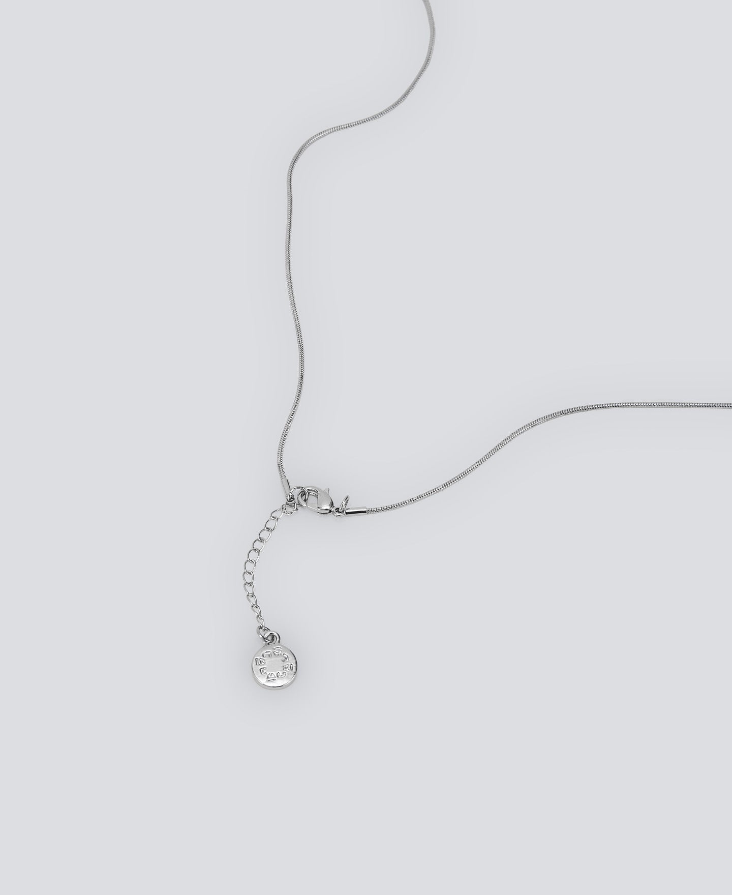 Silver Color Crumpled Paper Motif Necklace