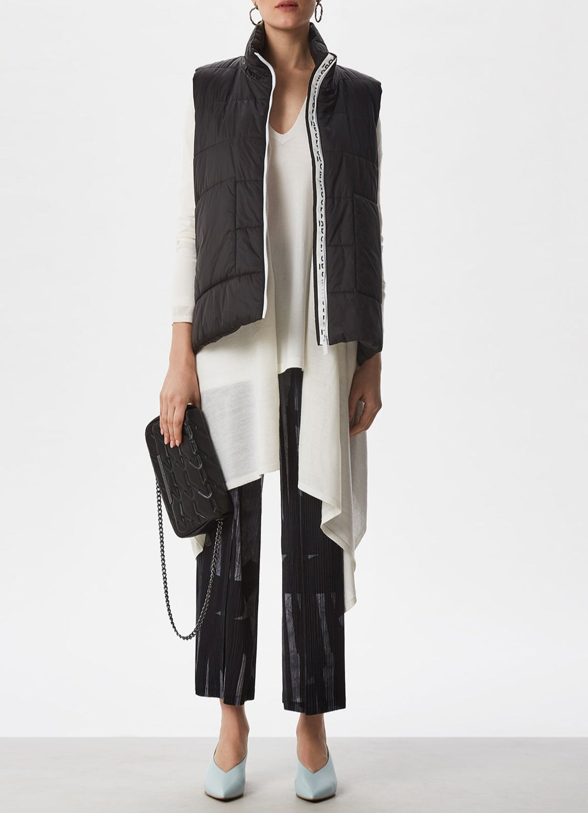 Ecru Fluid Sweater With Bat Sleeve