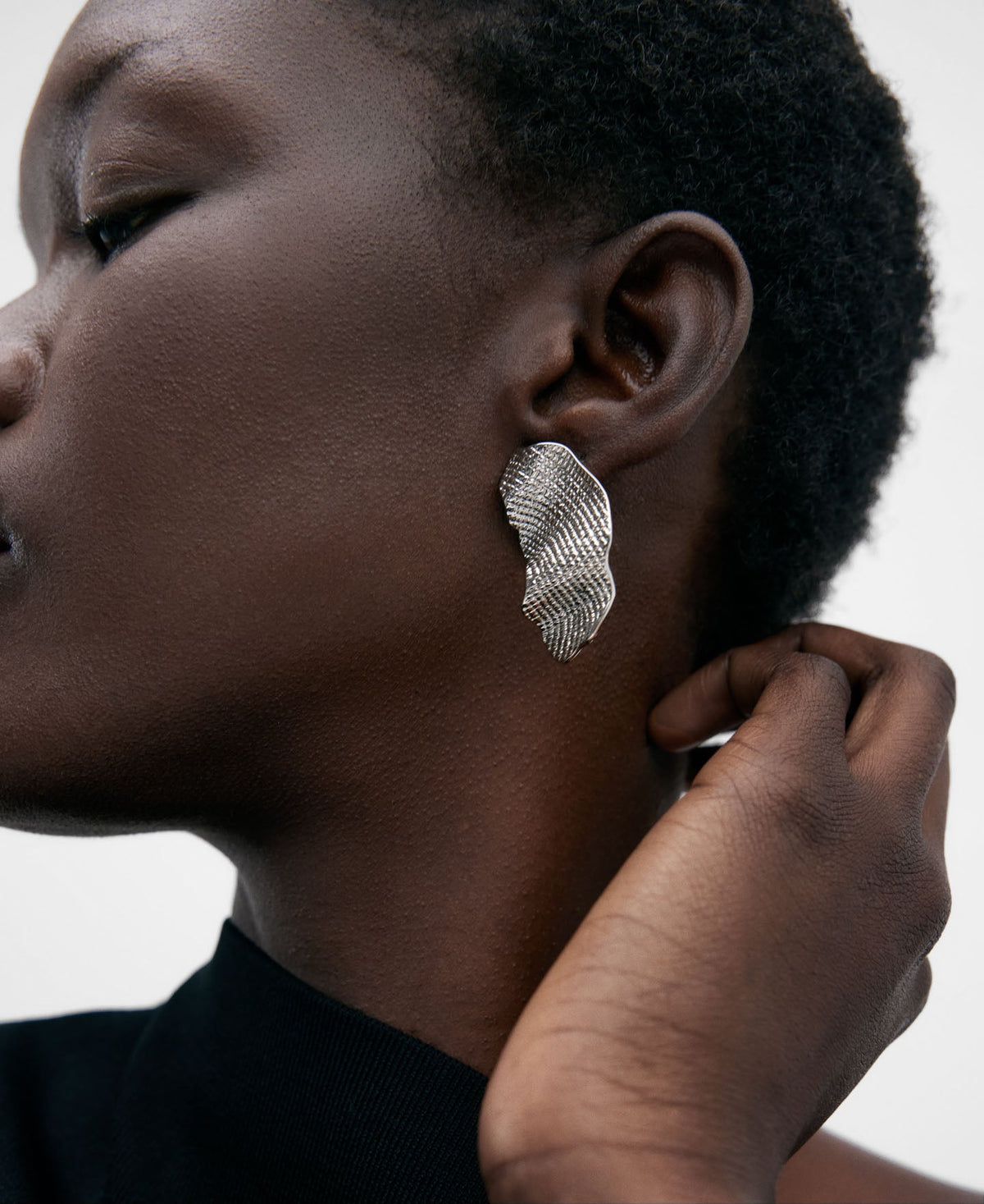 Garza Motif Silver Earring