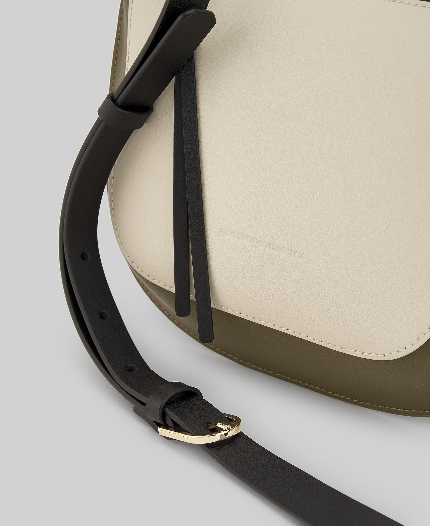 Tricolor leather crossbody bag woman in multicolor3