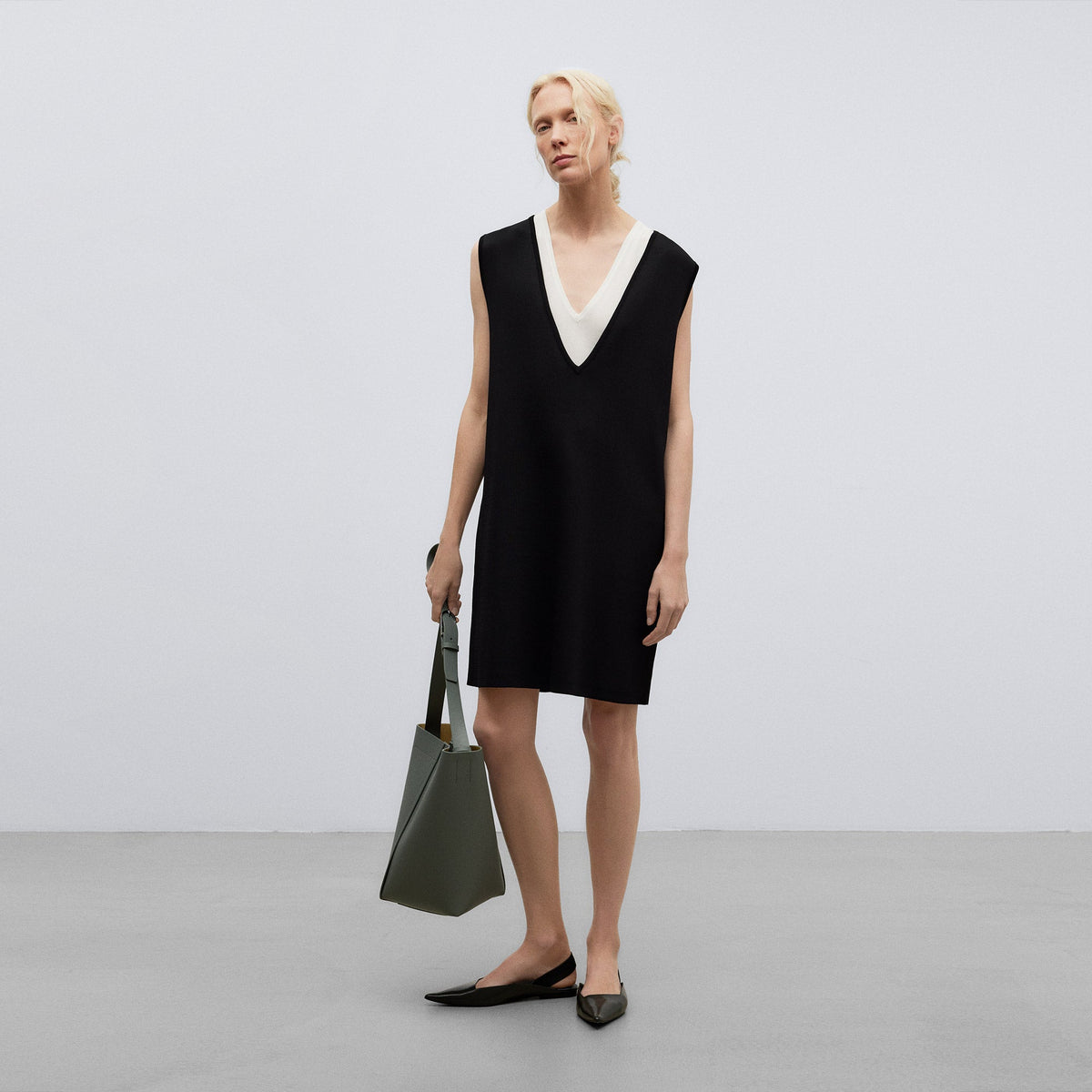 Sea Water Green Green Responsible Leather Hobo Bag