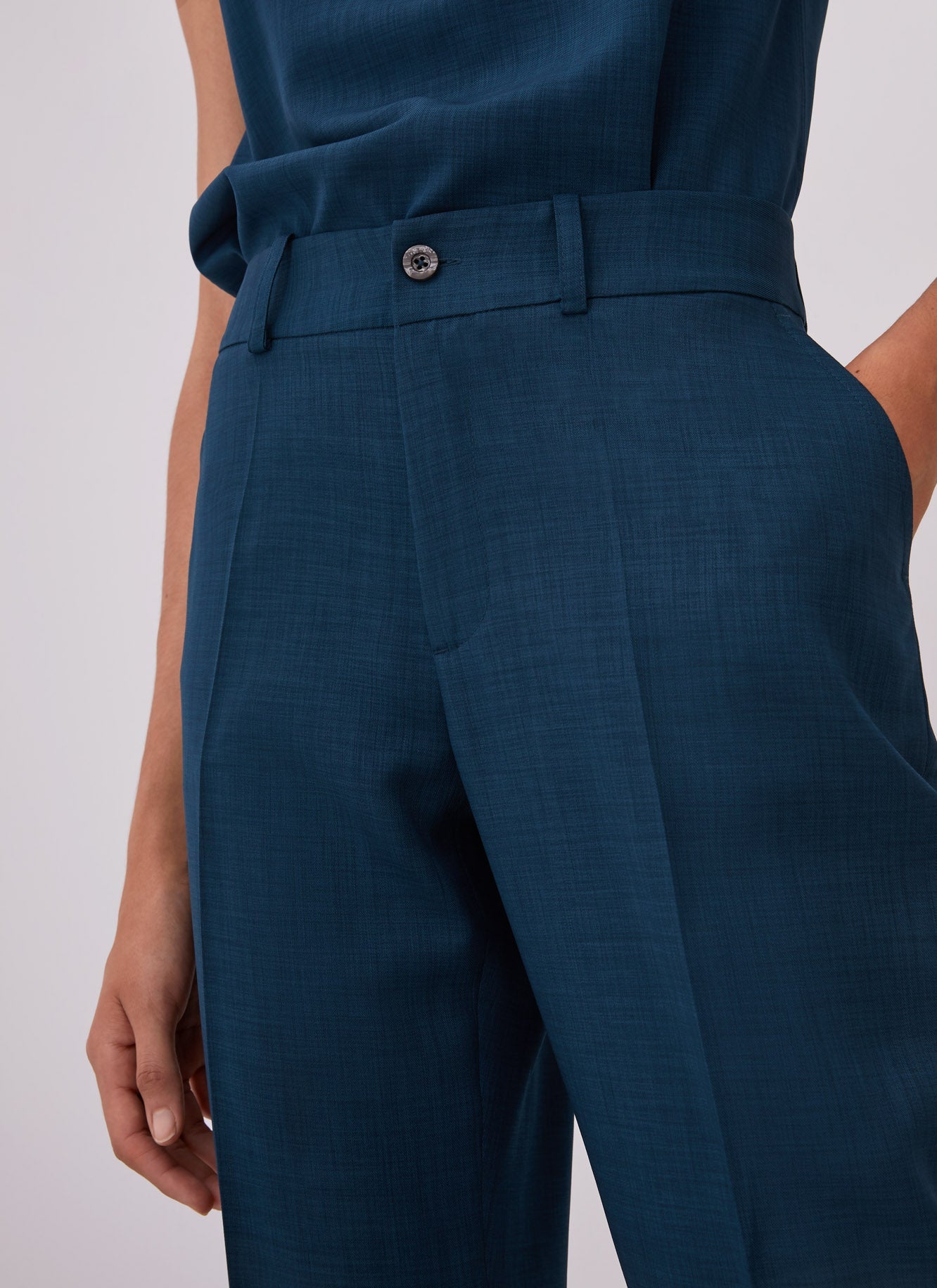 Blue Straight Trousers Without Darts