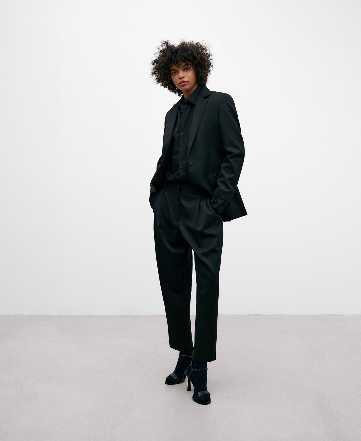 Black Dart Carrot Trousers For Women