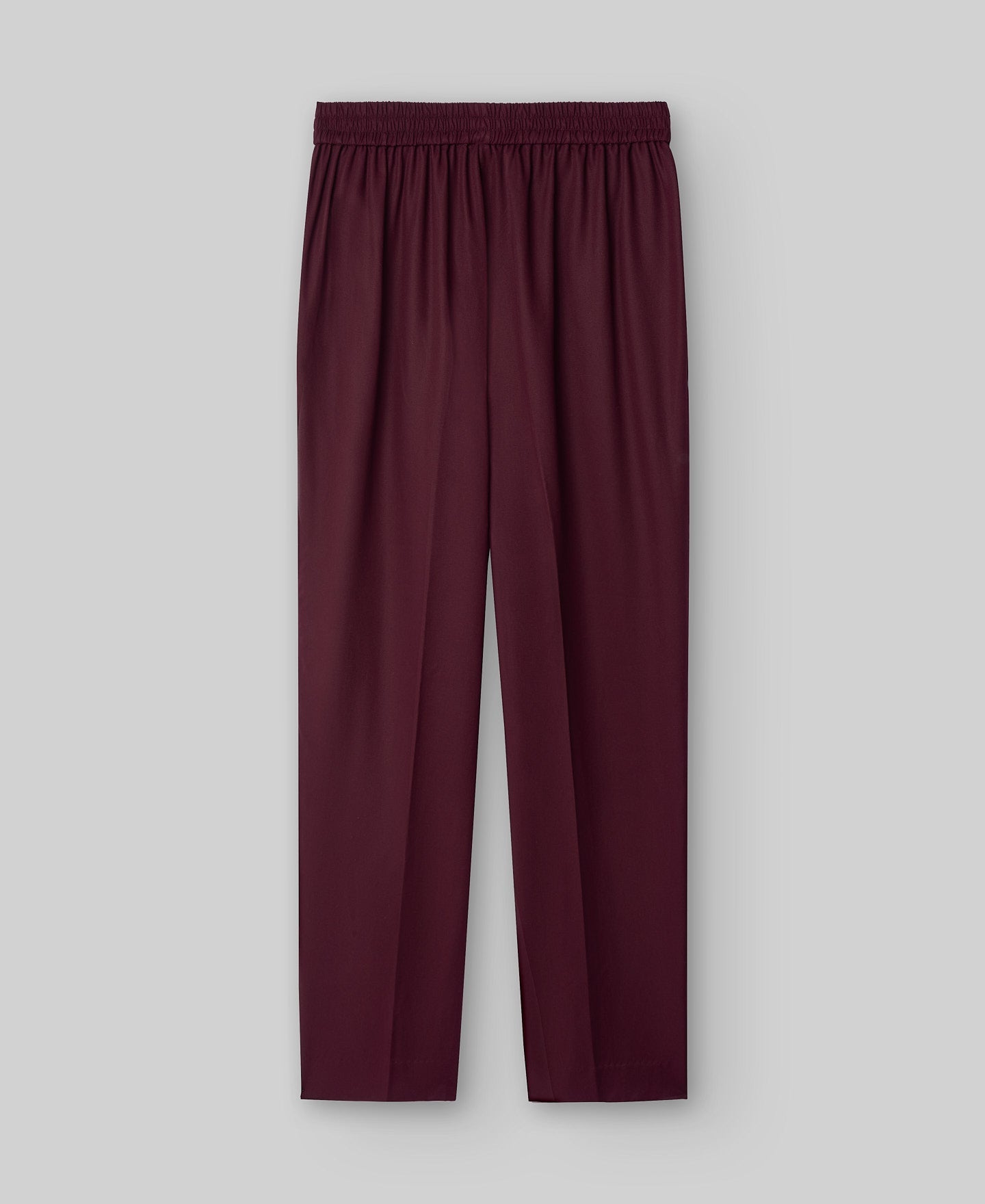 Straight burgundy trousers woman in maroon