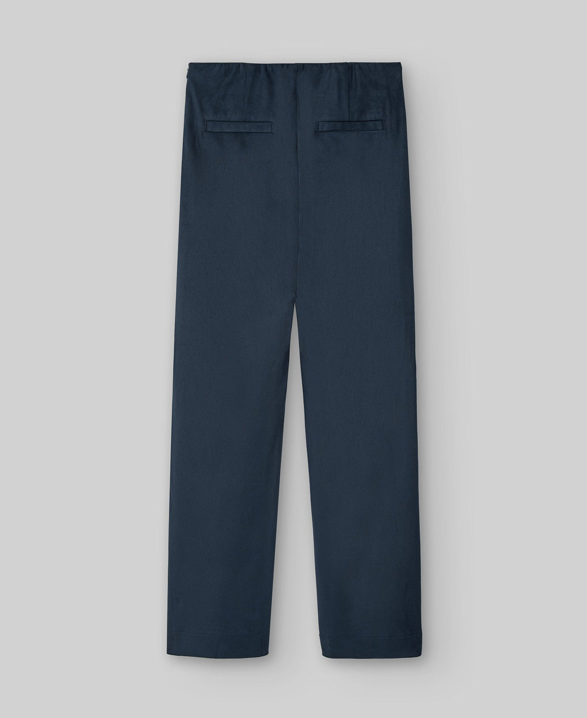 Navy blue ankle-lenght trousers woman in navy blue