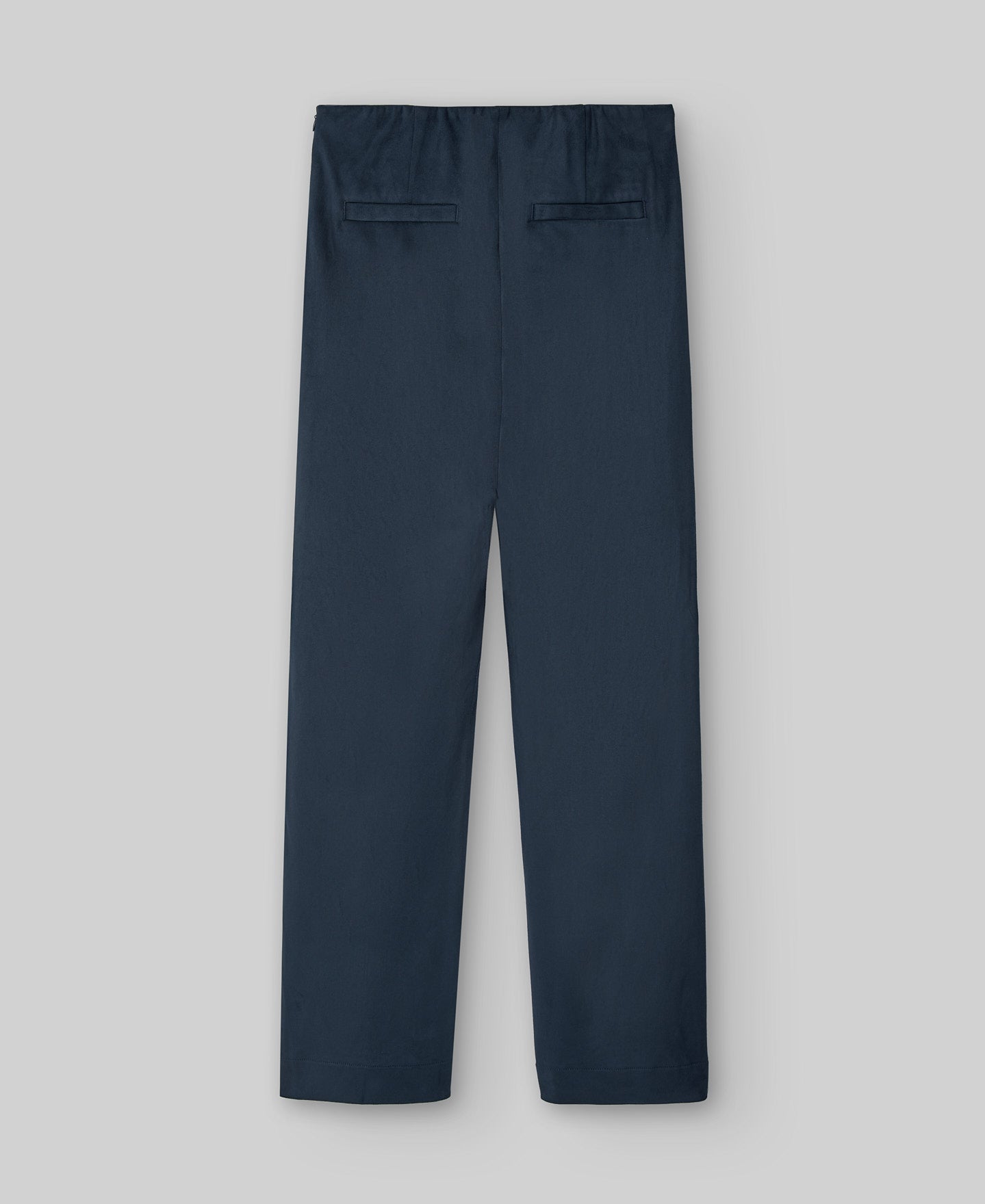 Navy blue ankle-lenght trousers woman in navy blue