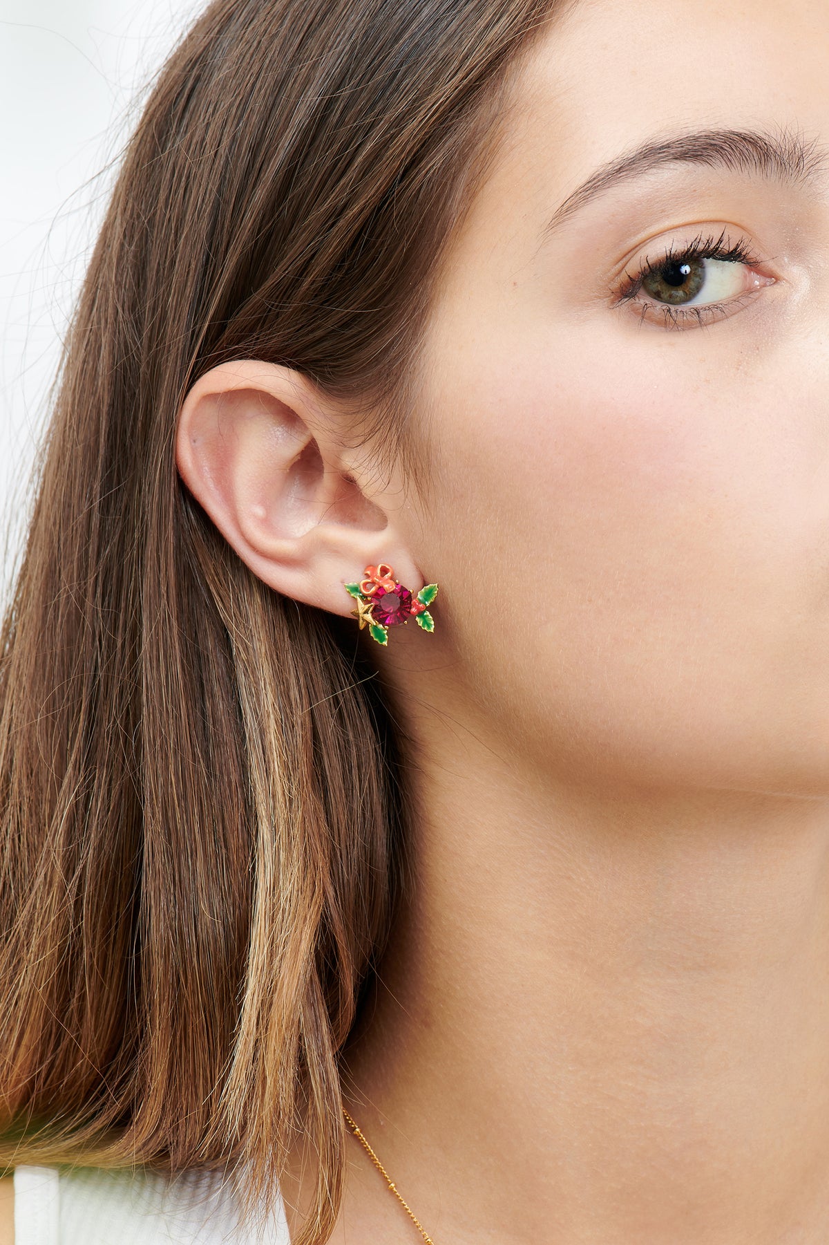 Red Stone And Christmas Holly Earrings | AKNO103