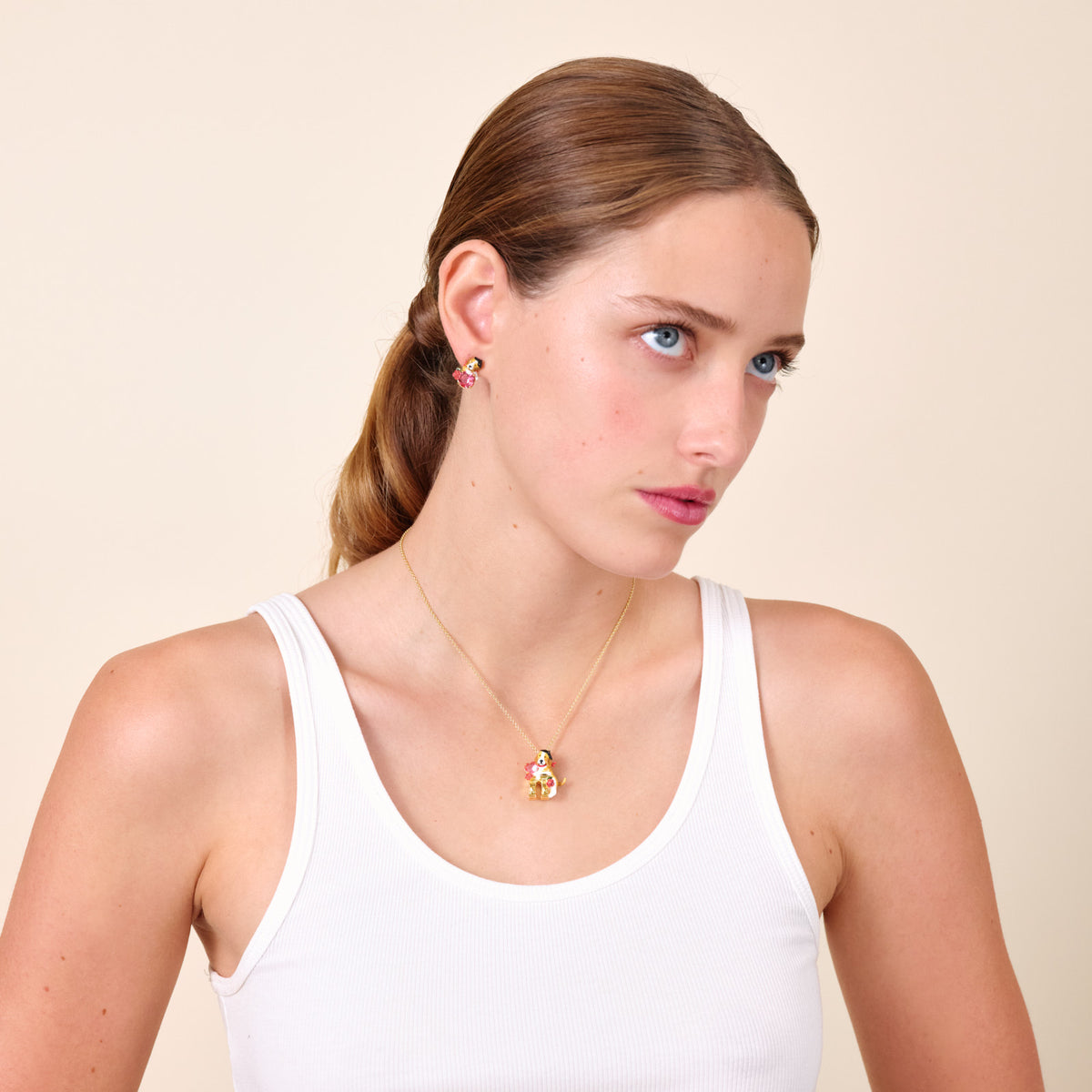 Beagle And Arc De Triomphe Pendant Necklace | atpa3041