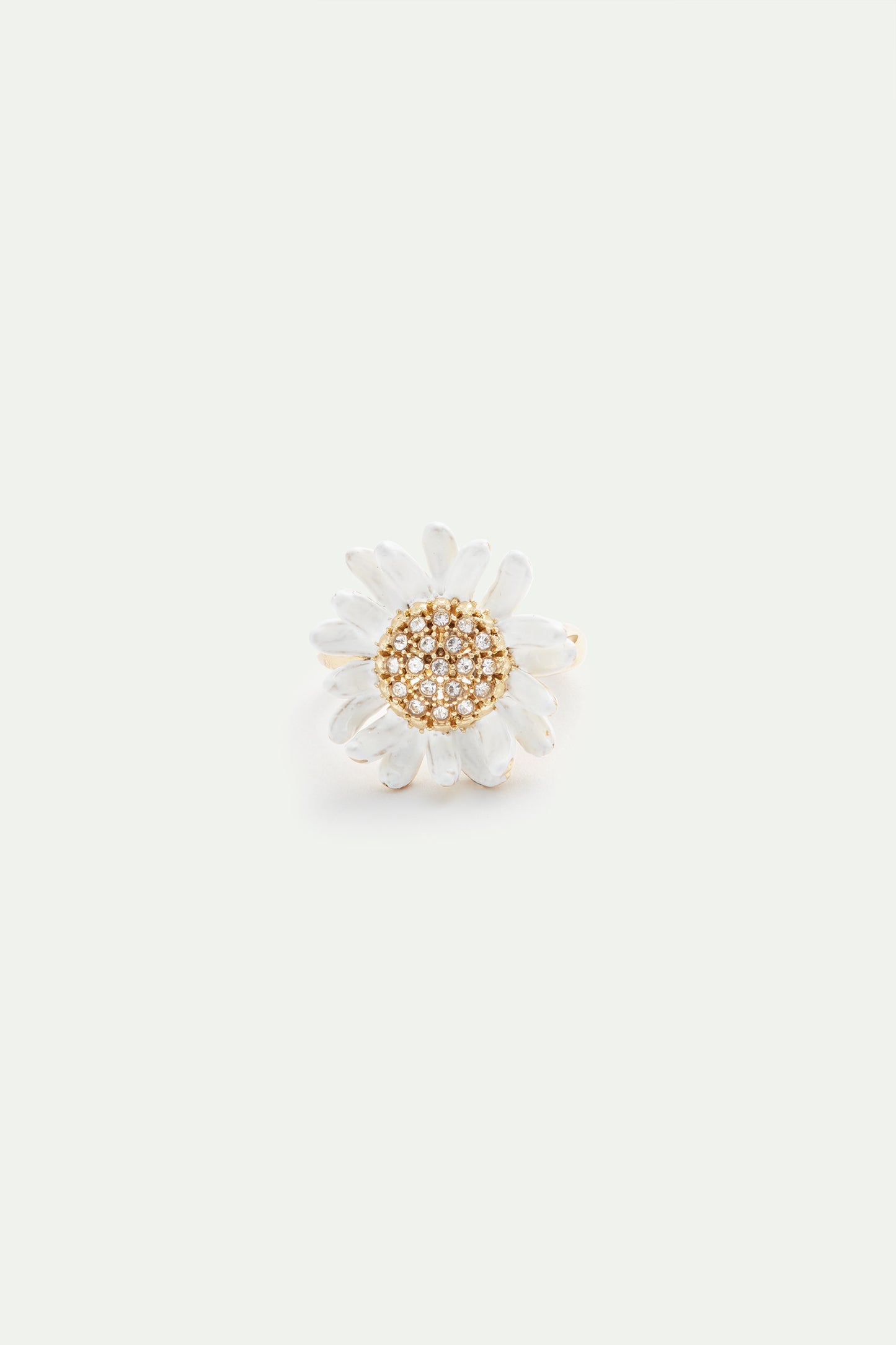 White And Gold Daisy Ring With A Pavé Heart | AVFR6011