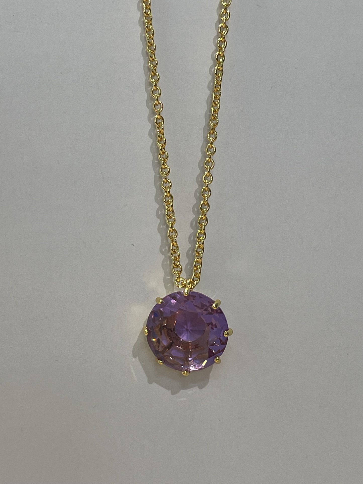 Fine Lavender Diamantine Round Stone Necklace | AVLD3331