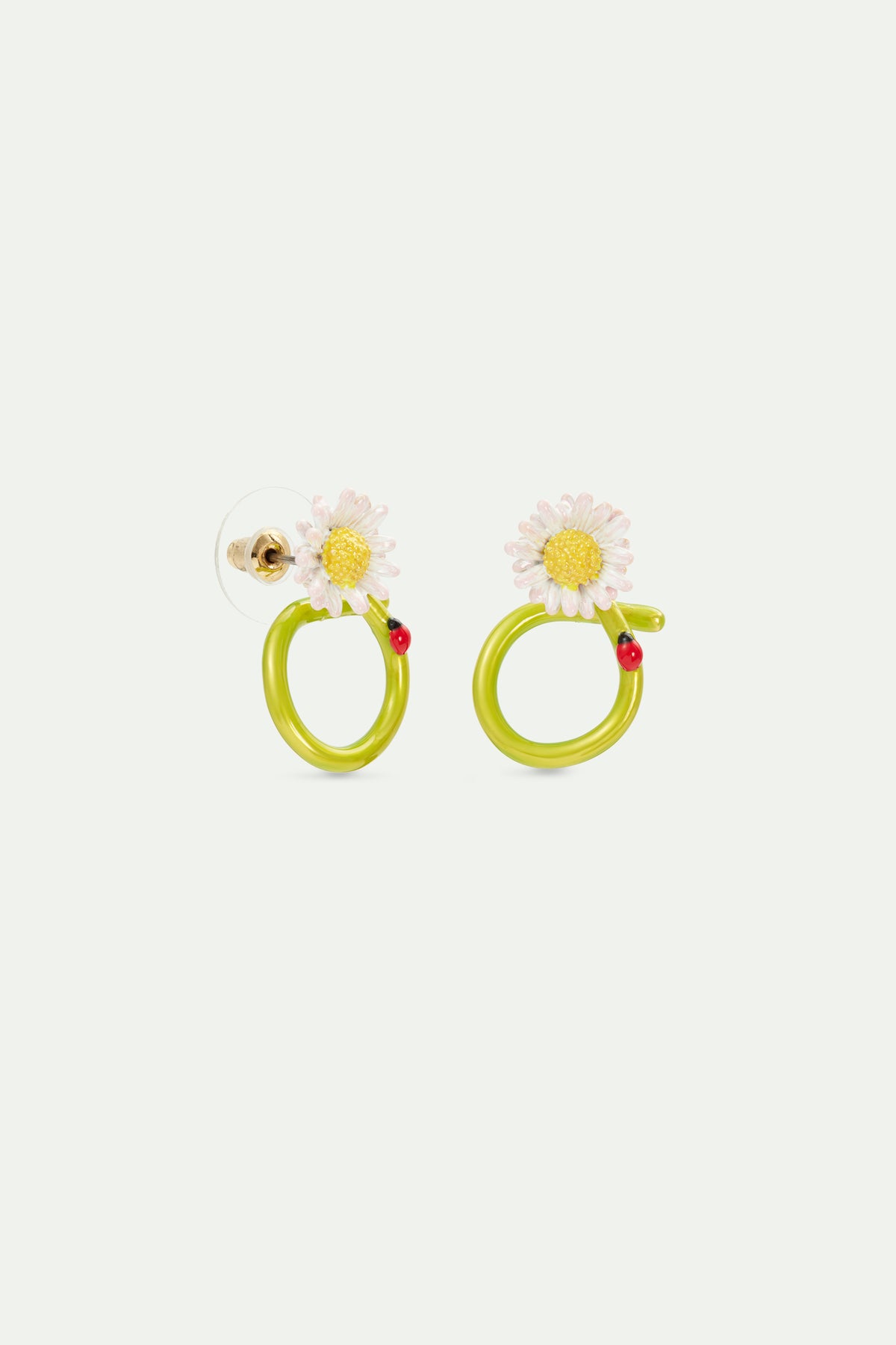 White Flower And Ladybird Post Hoop Earrings | avpe1011
