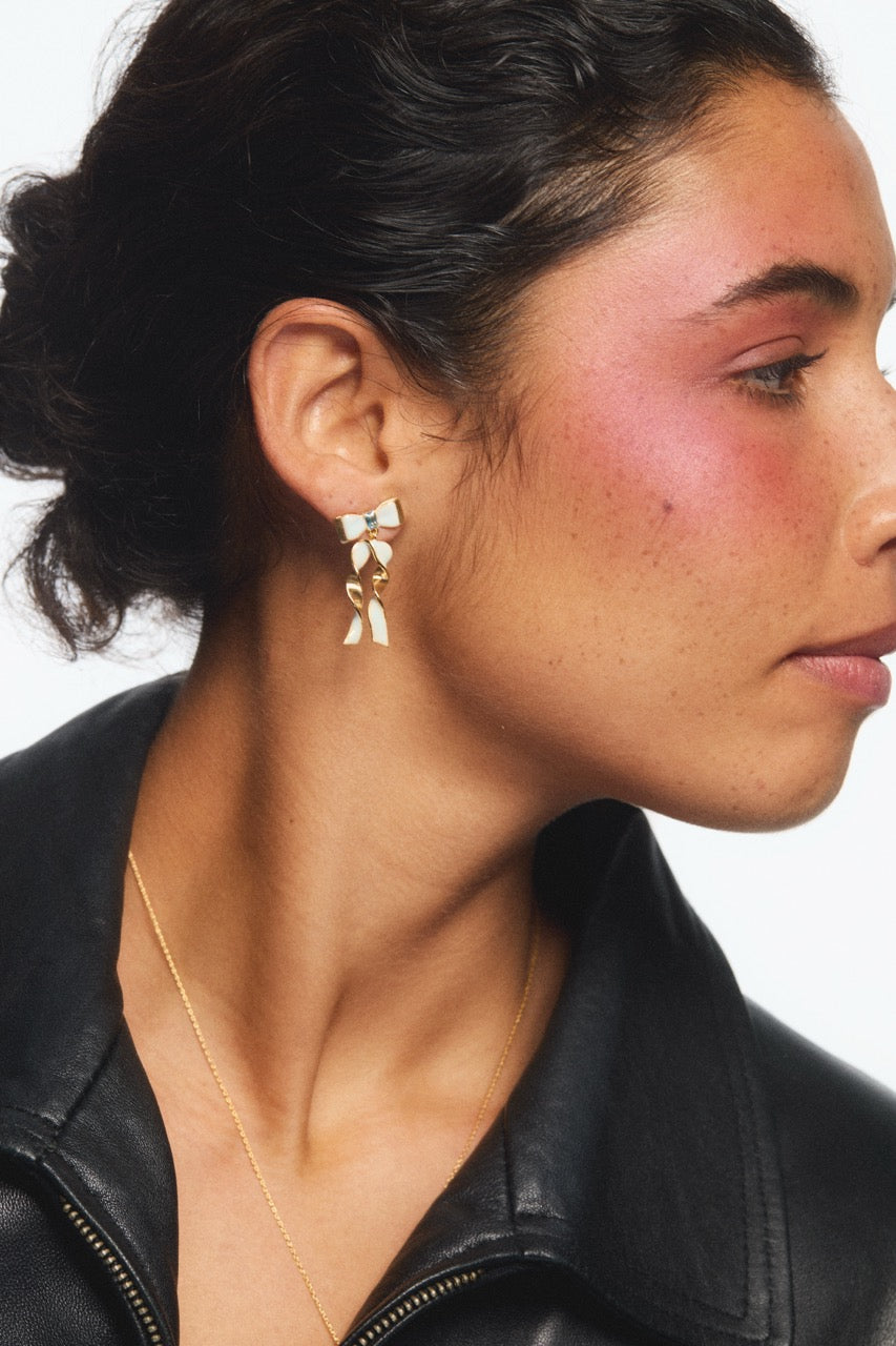 Blue And Gold Ribbon And Blue Cut Stone Earrings | avth1051