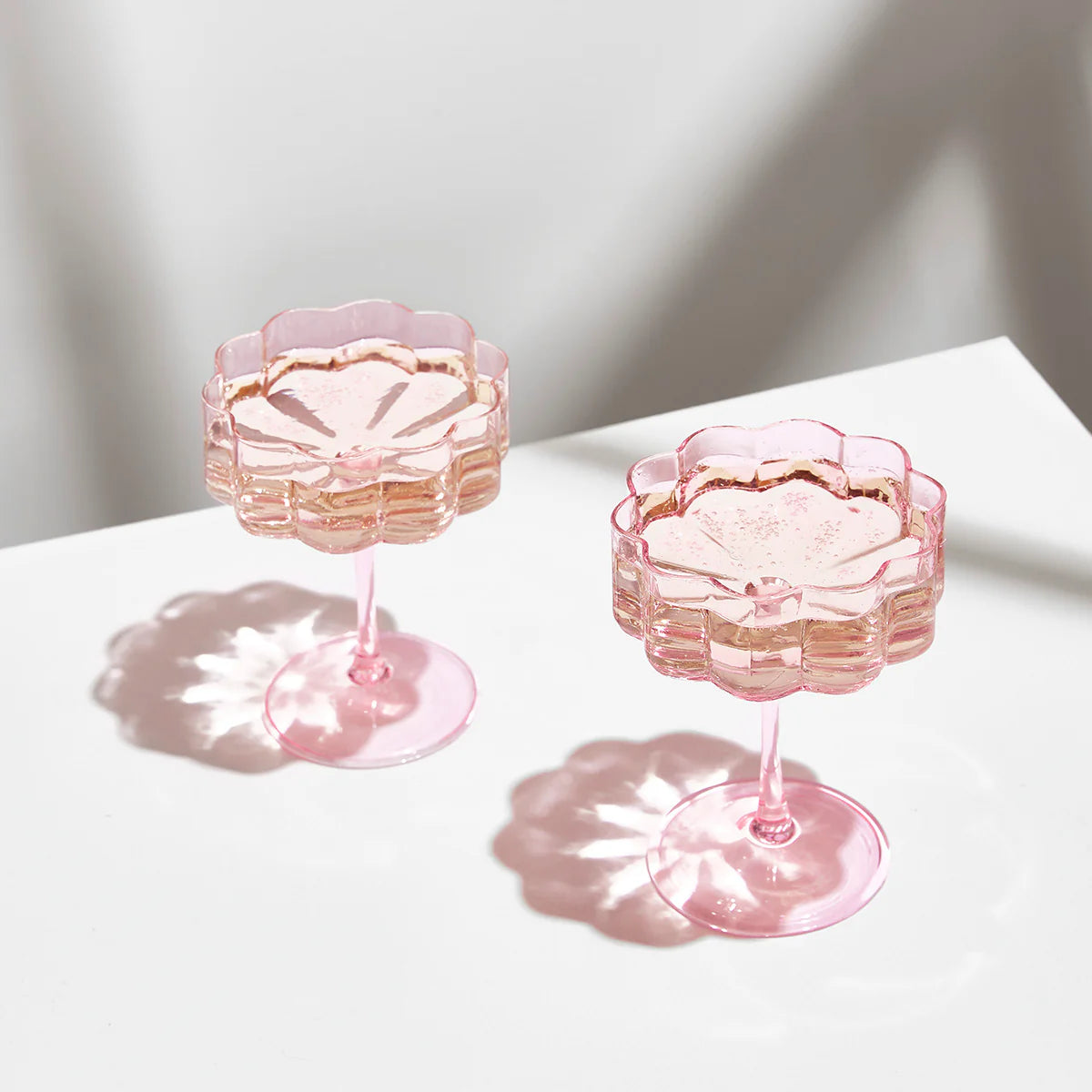 TWO x WAVE COUPE GLASSES - PINK