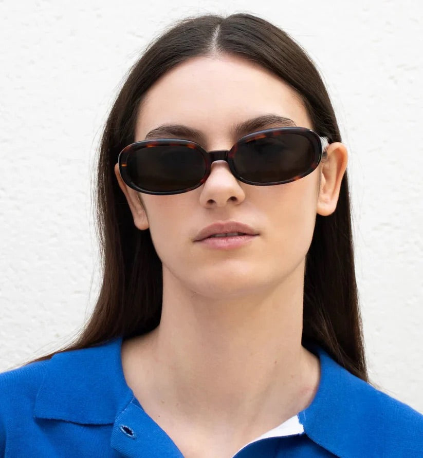 Lava Cloud Sunglasses With Classical Lenses