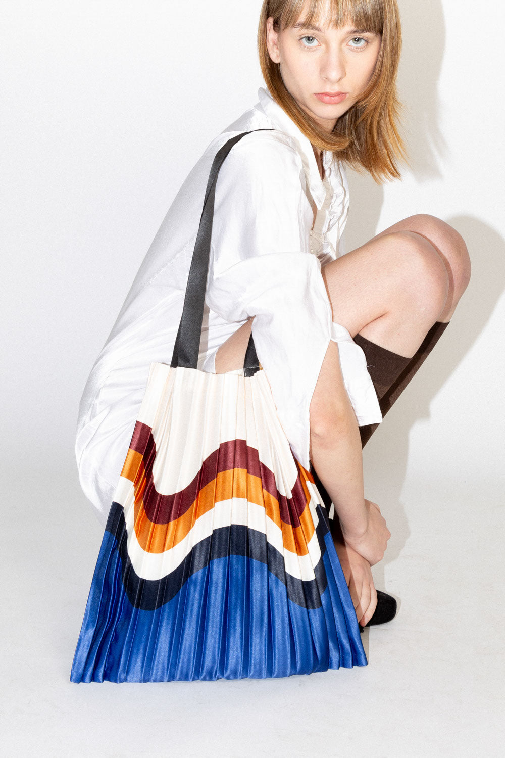 Satin pleated bag Amalfi