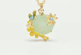 Rue Paradis fragrance with mimosa and star anis bracelet Festive Boxes | CHRISTMAS-BOX-RUE-PARADIS-FRAGANCE-30ML-MIMOSA-AND-STAR-ANIS-BRACELET-BEAUTY-POUCH-COFFRETNOEL1-1