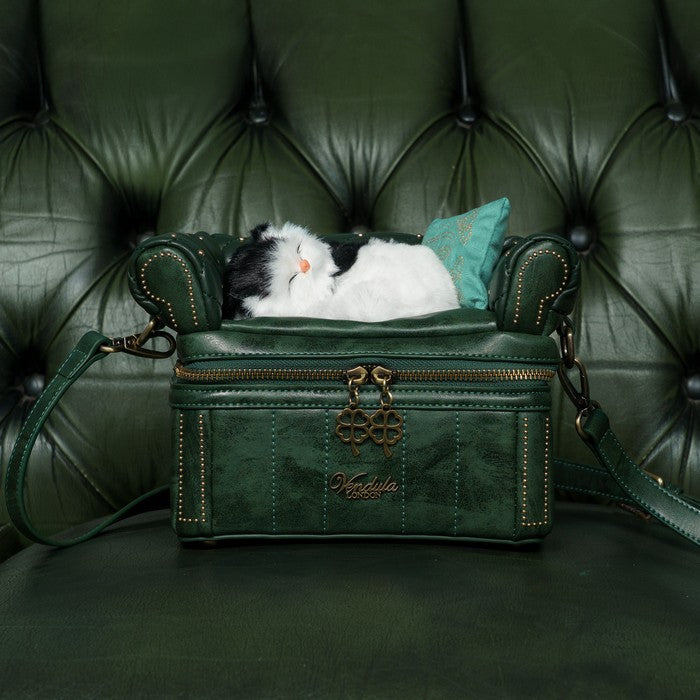 The Clover Inn Chesterfield Sofa Bag