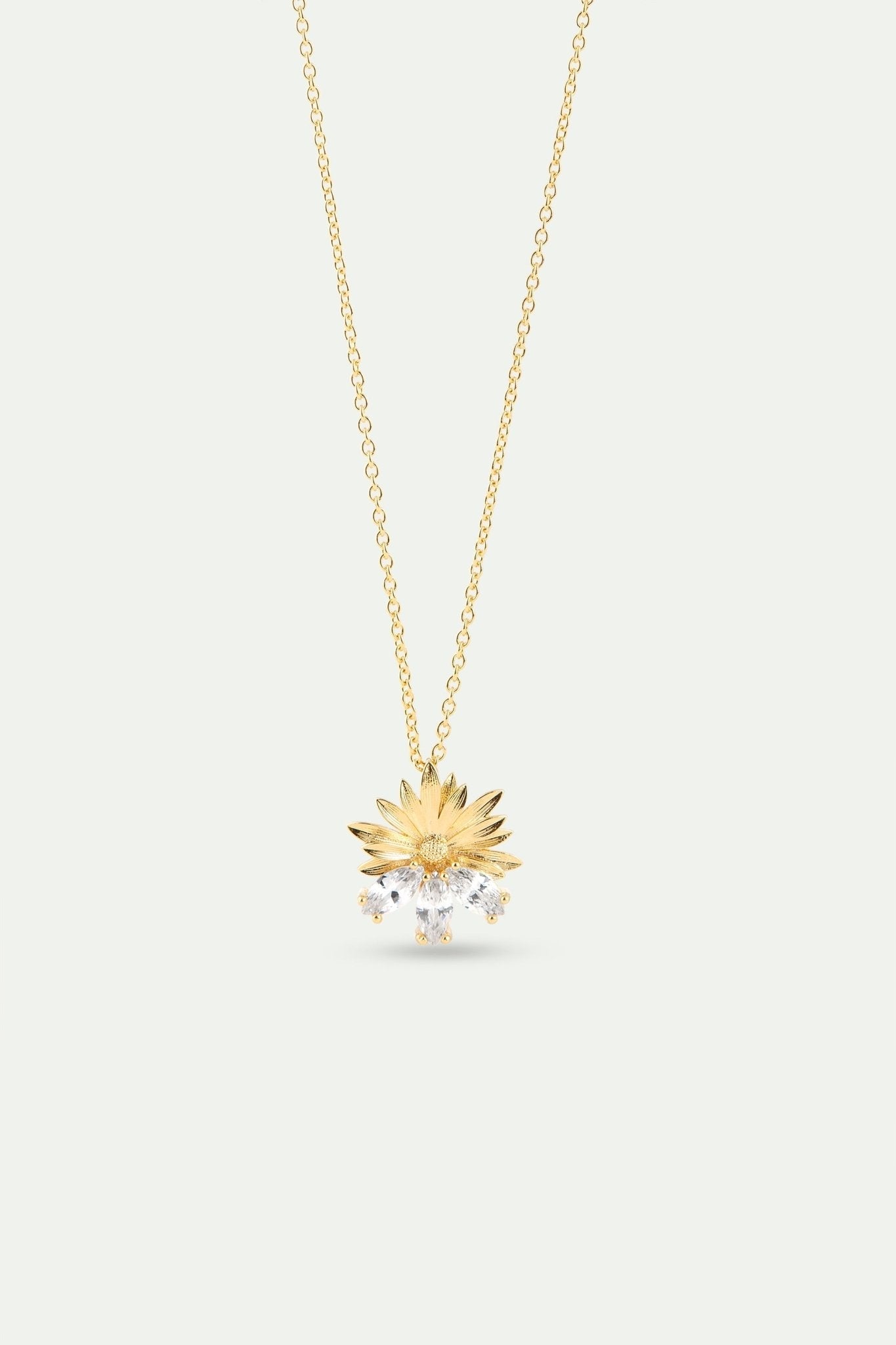 Gold Pendant Necklace With Daisies and White Stones | AYNF3031