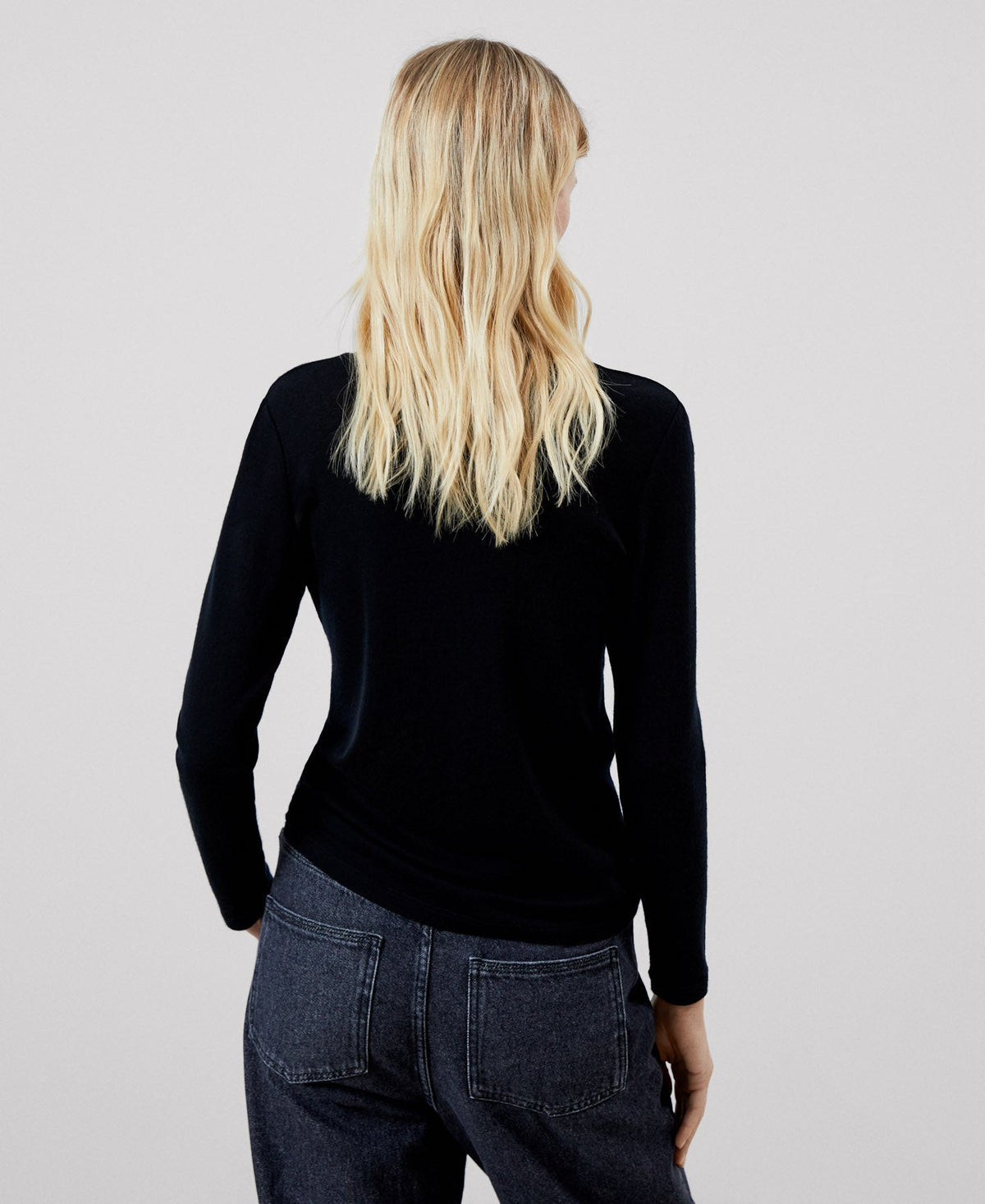 Women Long-Sleeve T-Shirt | Black Merino Wool Long Sleeve T-Shirt by Spanish designer Adolfo Dominguez