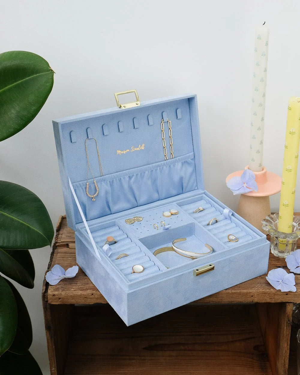 Louise Jewelry Box In Sky Blue Velvet