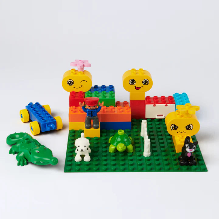 Build-A-Book Cracker, The Lonely Crocodile - Book And Bricks Set