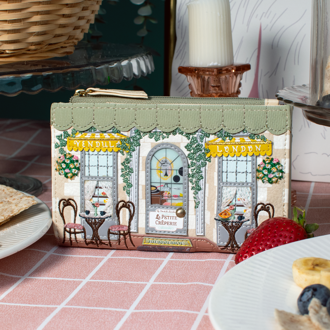 La Petite Creperie Compact Folding Wallet