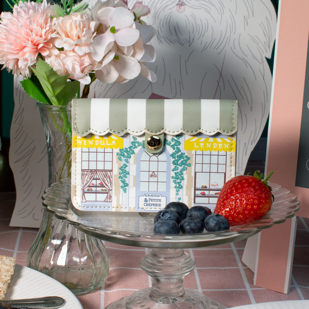 La Petite Creperie Accordian Card Wallet