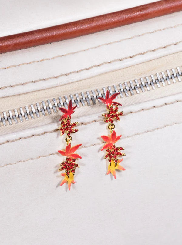 Maple Leaf Dangling Earrings | aspl1041