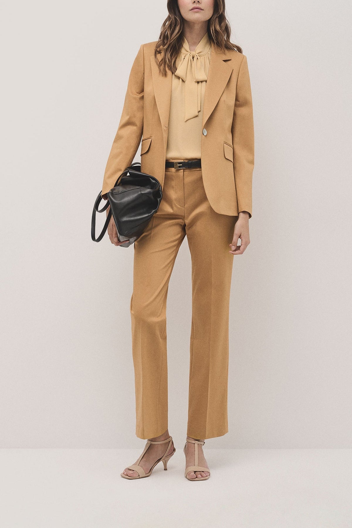 Pants | Mustard straight cotton satin pants by Spanish designer Roberto Verino