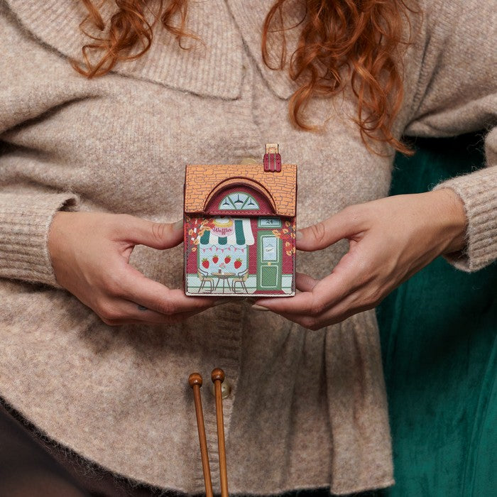 Vendula London Vendula Village House Coin Purse No.24 – model shot