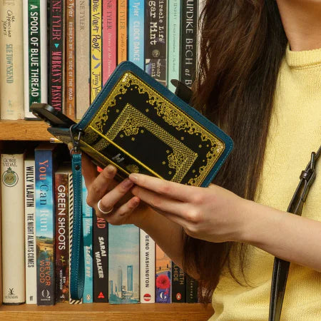 Between the Covers Bookbinders Universal Flip Phone Case