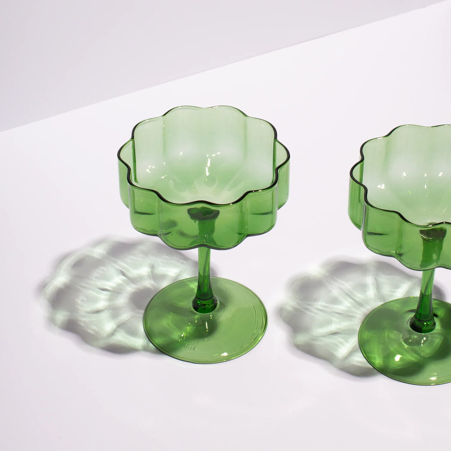 TWO x WAVE COUPE GLASSES - GREEN