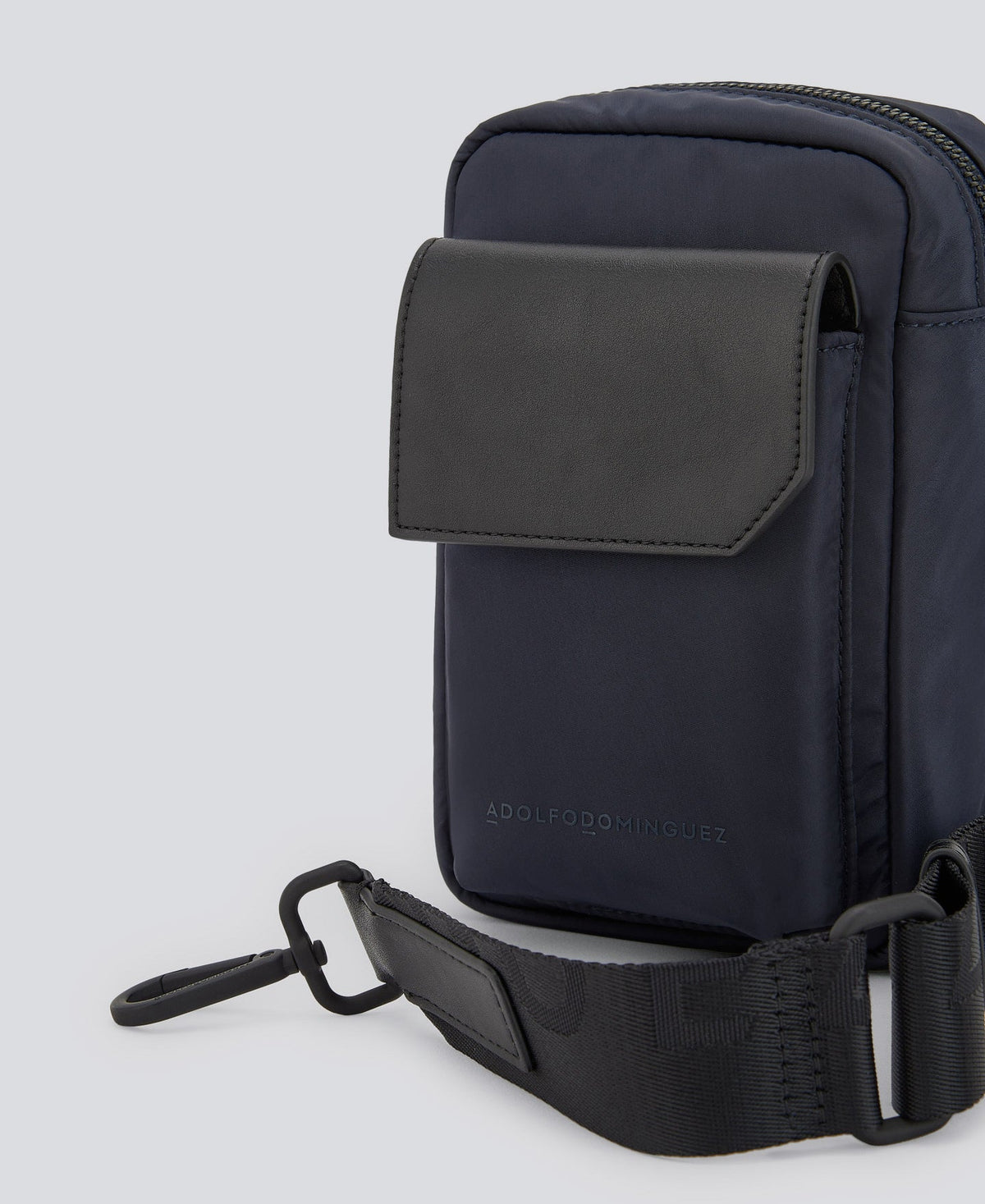 Navy Blue Navy Blue Crossbody