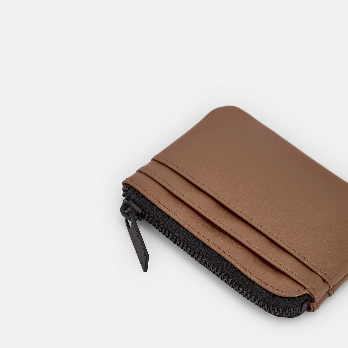 Tobacco Leather Zipped Wallet