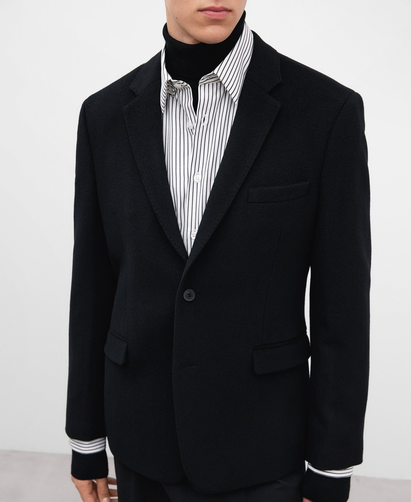 Black Merino Wool Blazer For Men