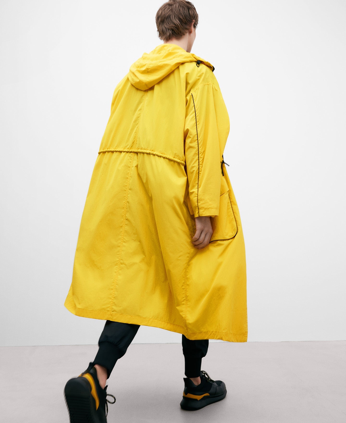 Oversize Nylon Wind Jacket