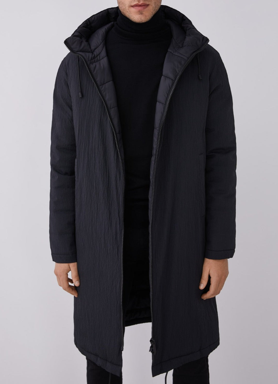 Black Long Wrinkled Parka