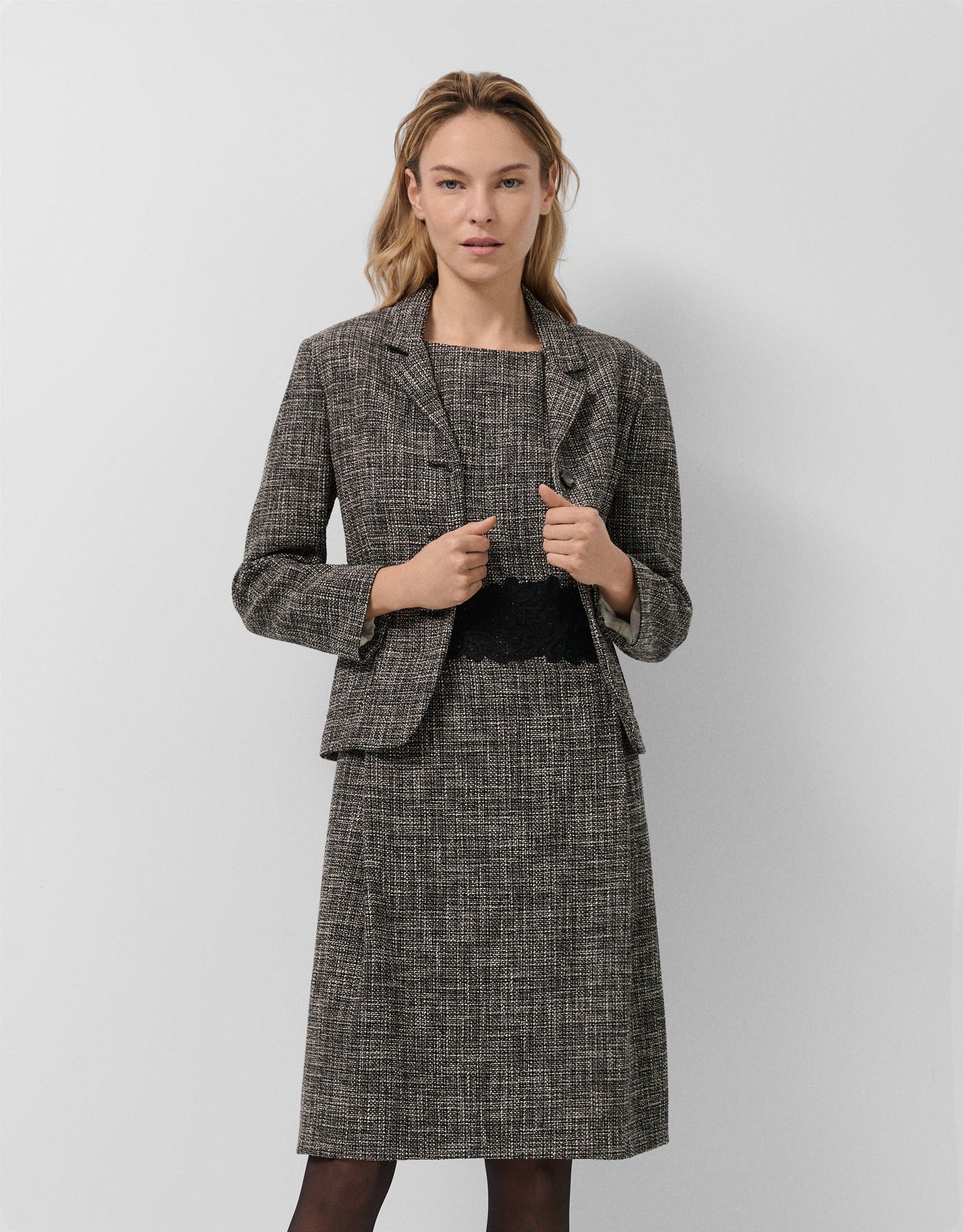 Short Jacket With Lapels, Black And Ecru Pattern