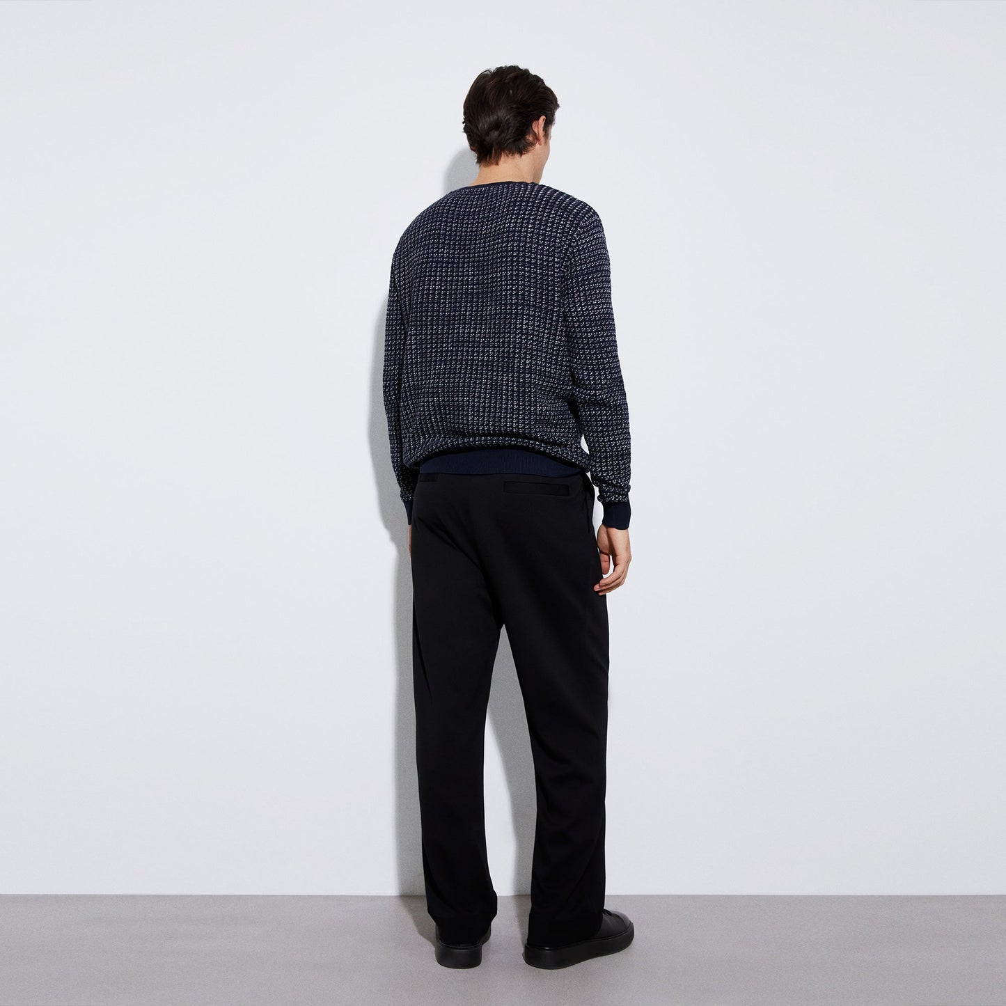 Navy Blue/White Cotton Blend Knit Sweater