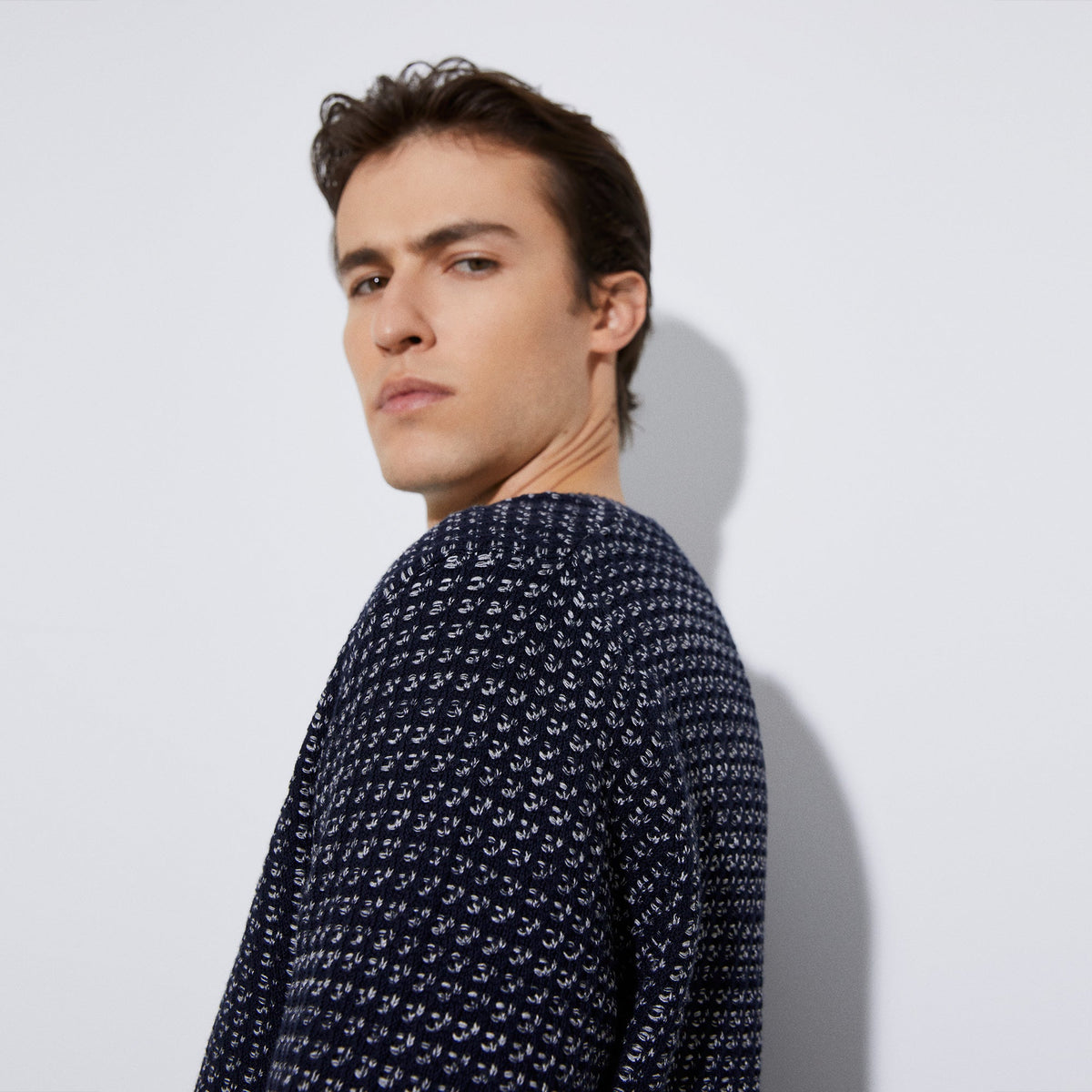 Navy Blue/White Cotton Blend Knit Sweater