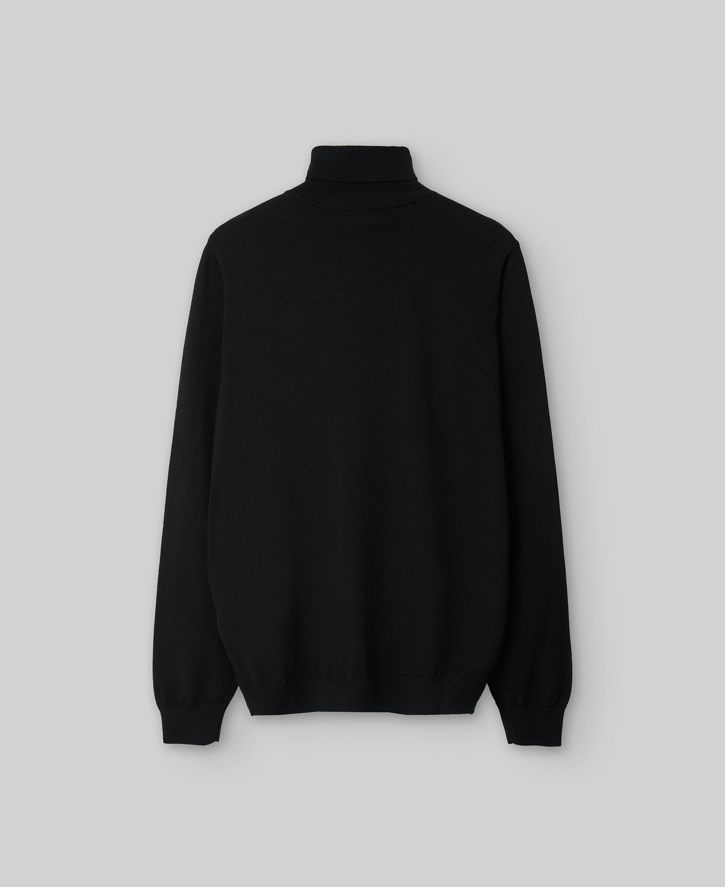 Merino wool turtleneck sweater man in black
