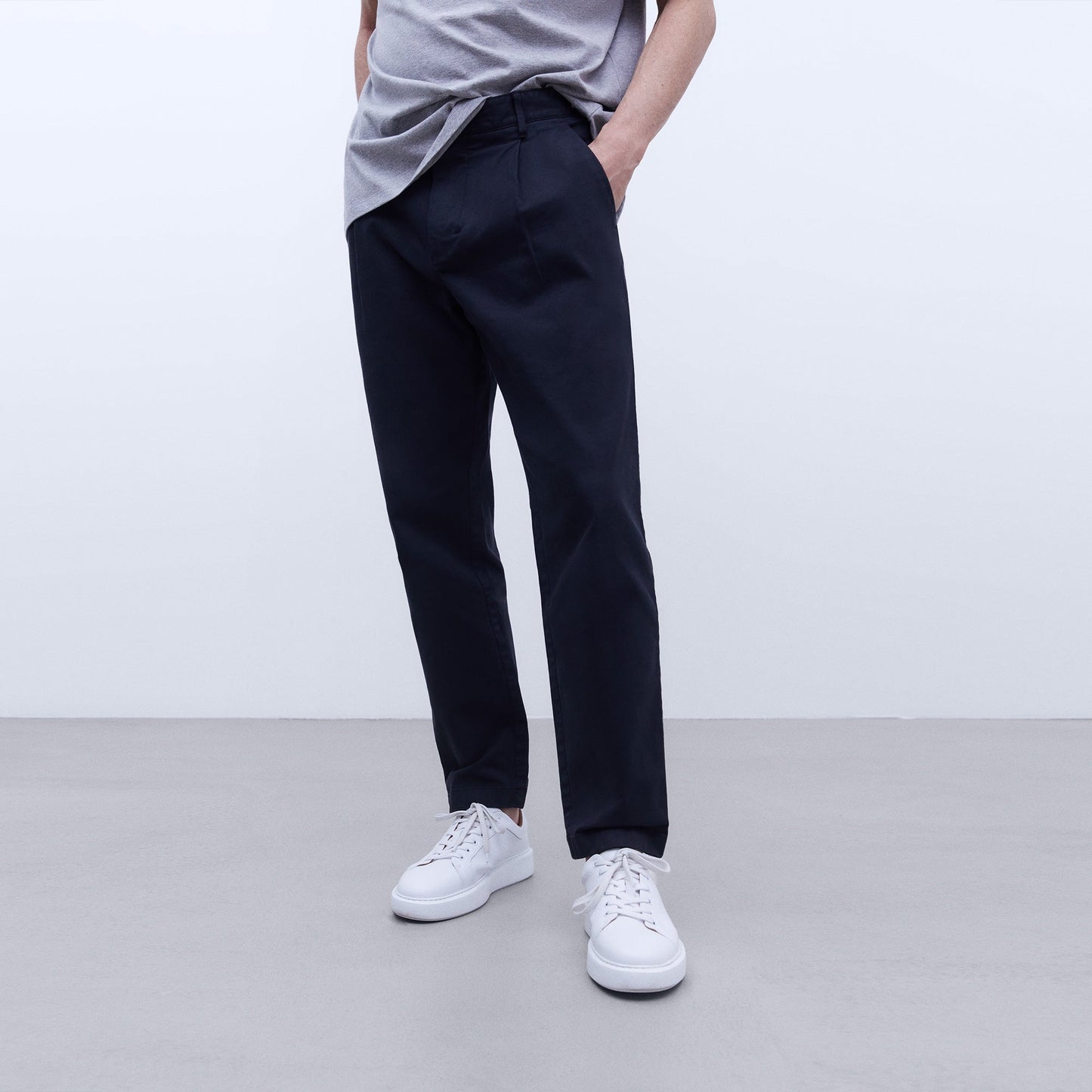 Black Cotton Chino Trousers - Sleek & Stylish