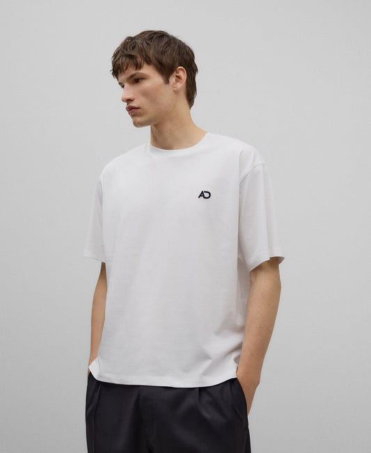 White T-shirt With Contrasting Logo